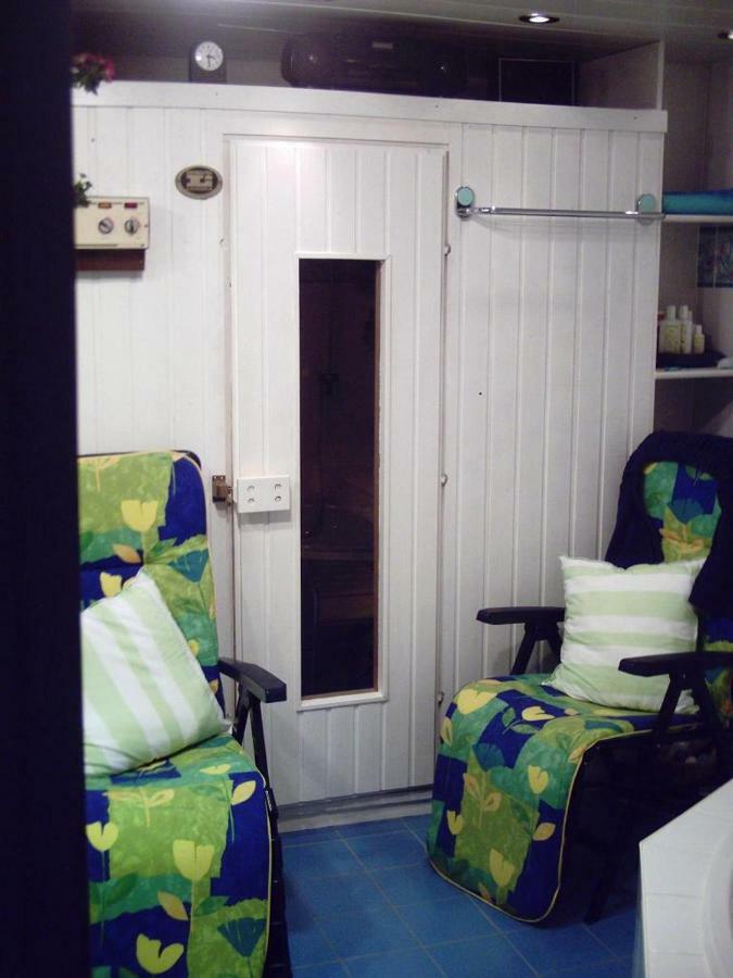 Querbach Appartement Burgen  Buitenkant foto